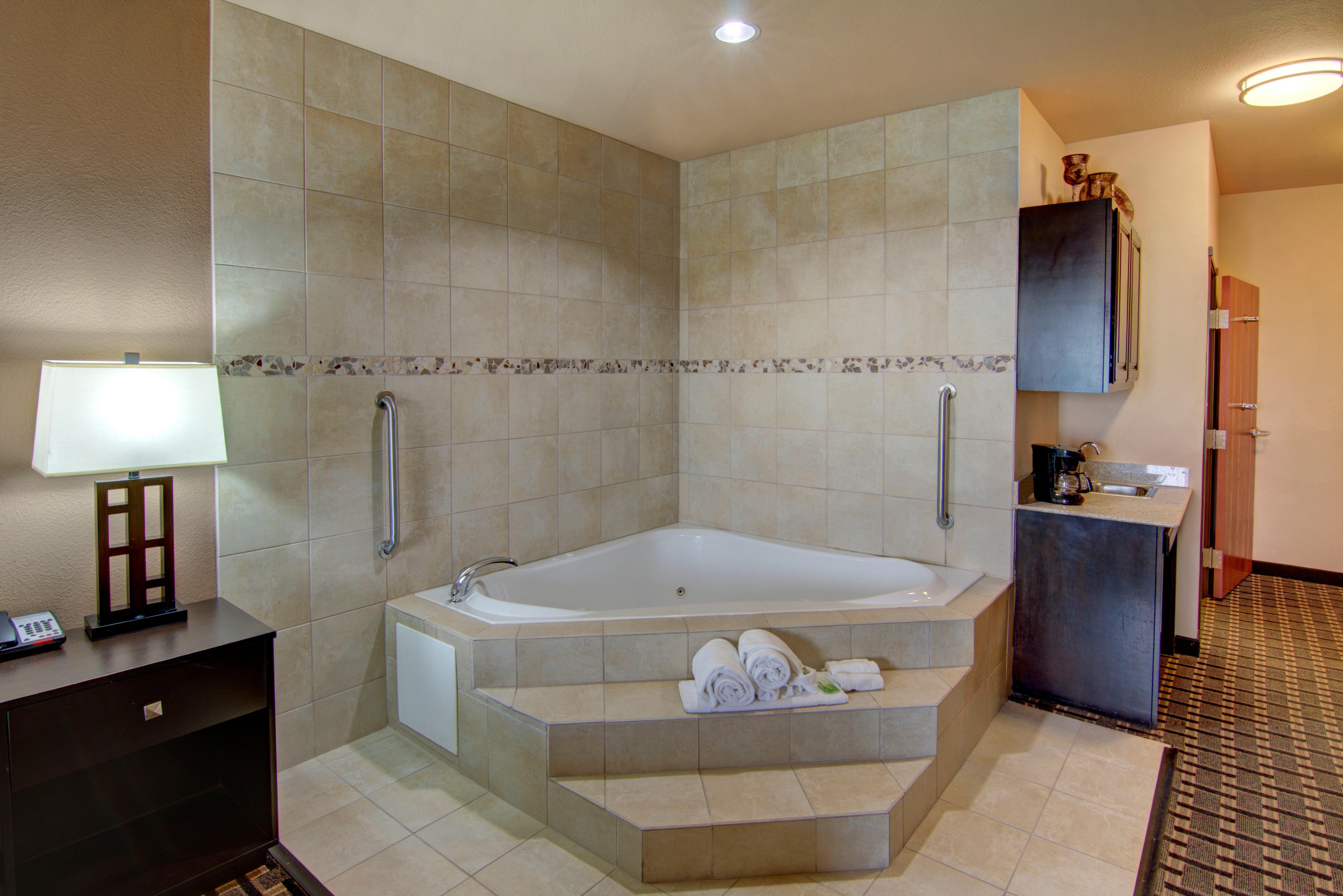 Holiday Inn Express Hotel & Suites Huntsville By Ihg Εξωτερικό φωτογραφία