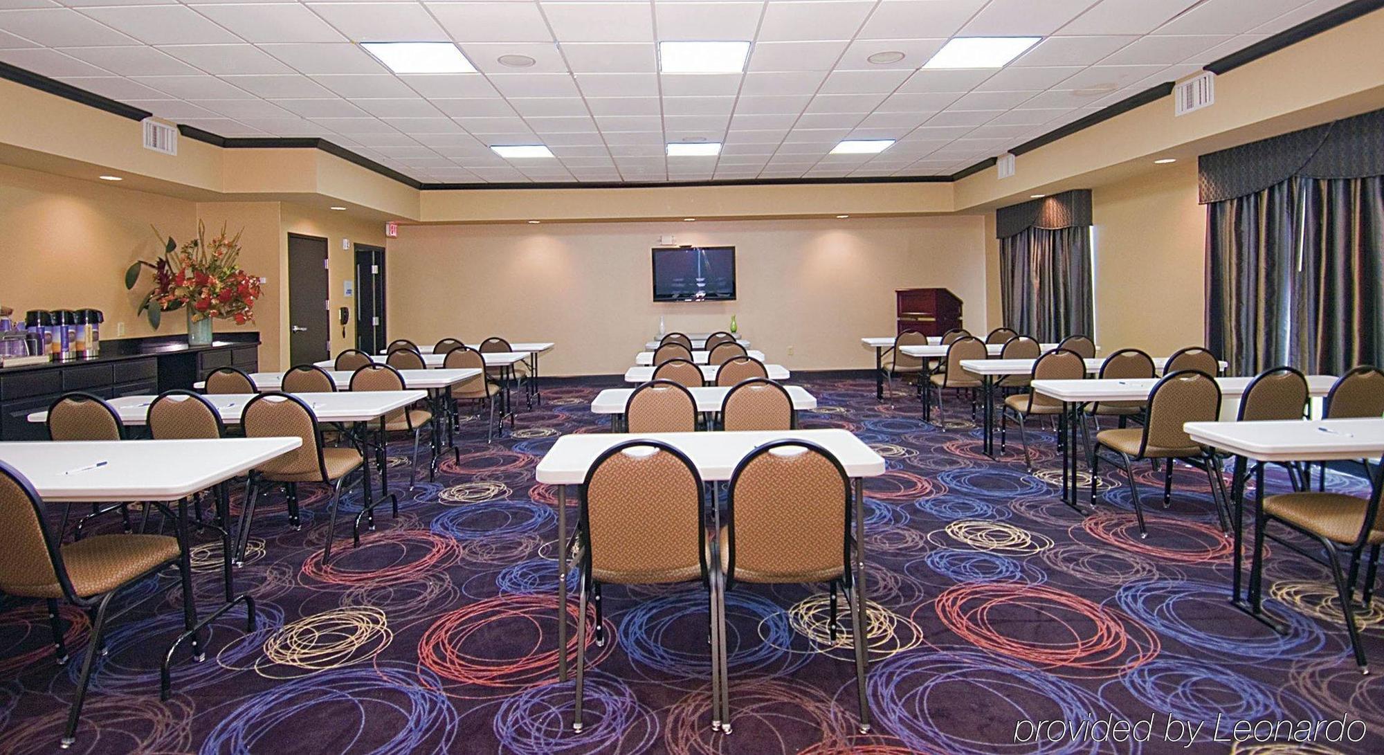 Holiday Inn Express Hotel & Suites Huntsville By Ihg Εξωτερικό φωτογραφία