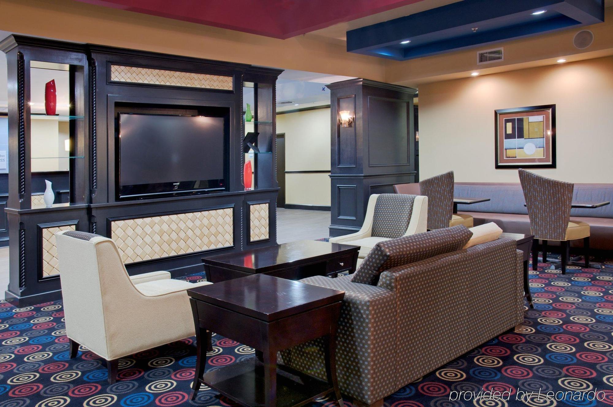 Holiday Inn Express Hotel & Suites Huntsville By Ihg Εξωτερικό φωτογραφία