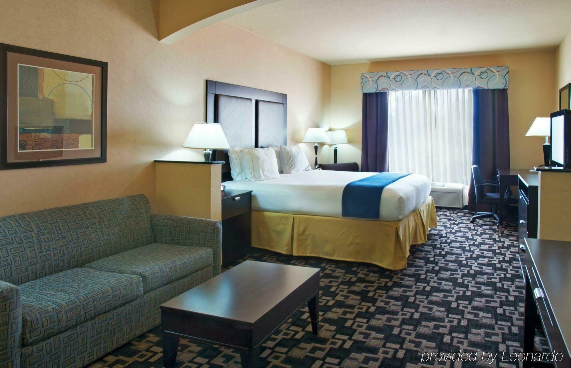 Holiday Inn Express Hotel & Suites Huntsville By Ihg Εξωτερικό φωτογραφία