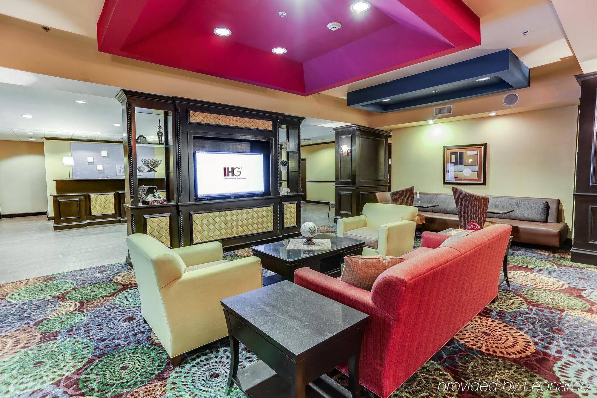 Holiday Inn Express Hotel & Suites Huntsville By Ihg Εξωτερικό φωτογραφία